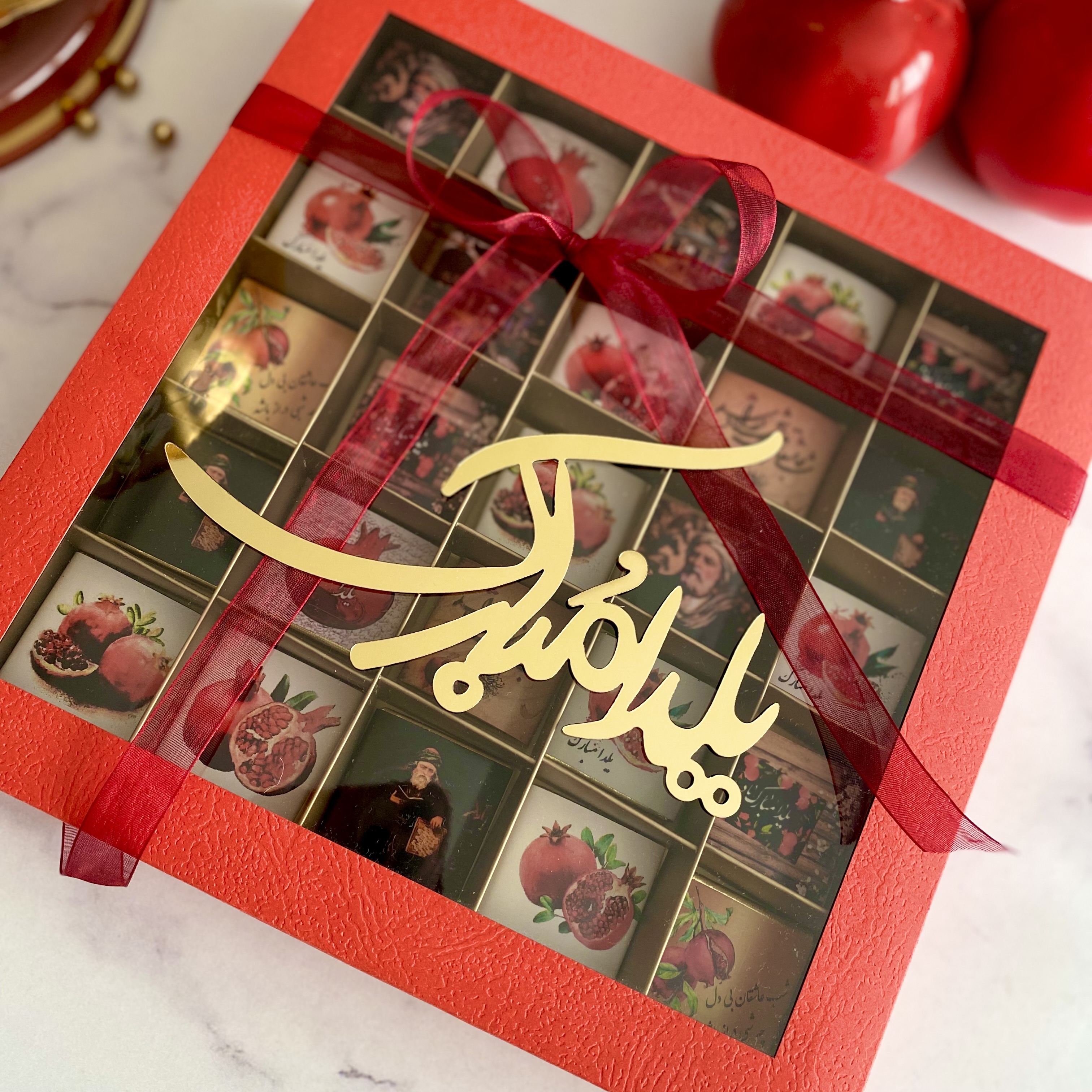 باکس شکلات 25 و 50 تایی با تگ یلدا مبارک